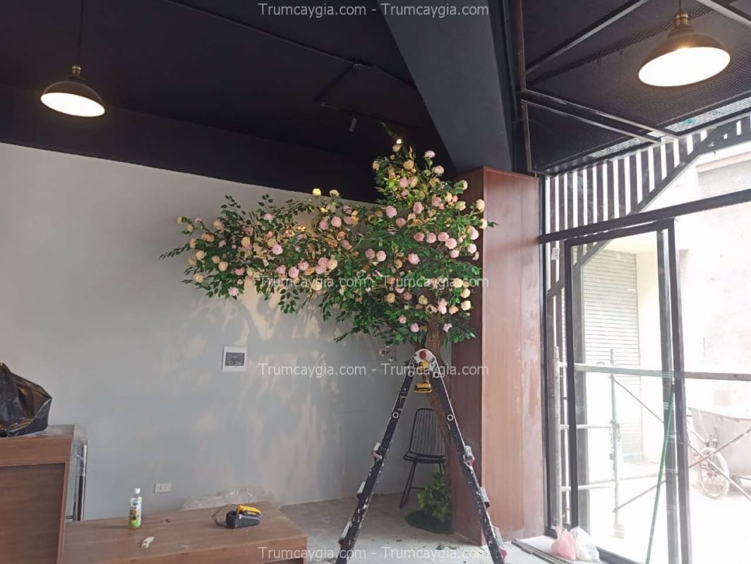 Cây hoa hồng giả trang trí Cây hoa hồng giả trang trí