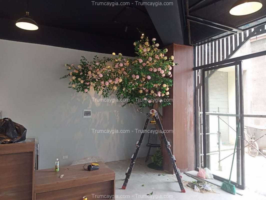 Cây hoa hồng giả trang trí Cây hoa hồng giả trang trí